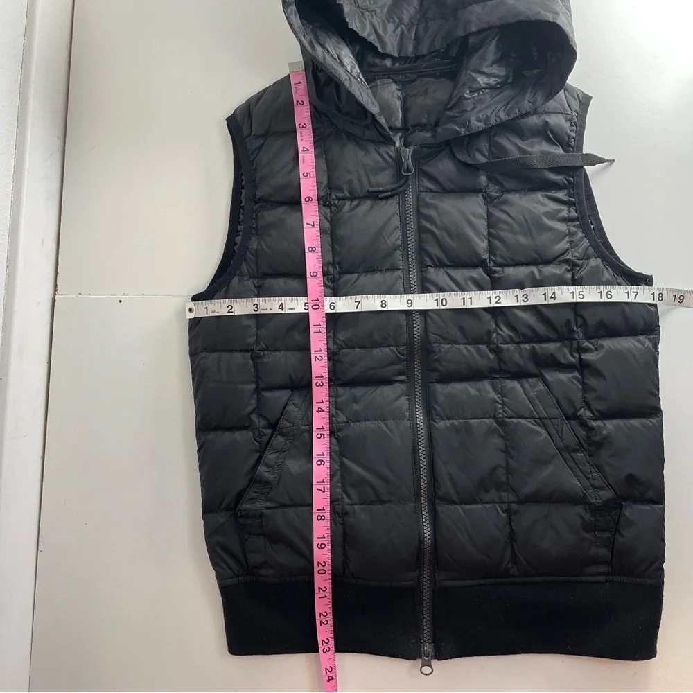 Peloton Taion Down Hooded Puffer Black Vest Women’s size S
